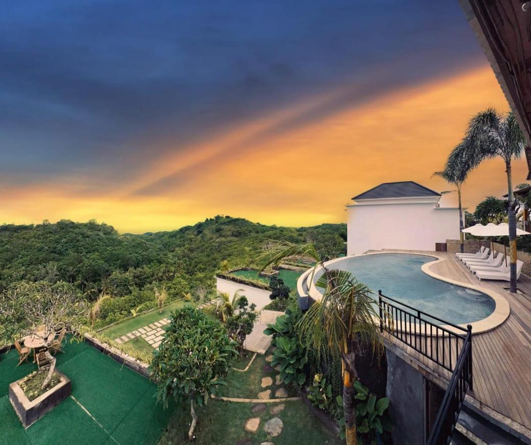 Batumadeg Kelingking Parama Resort מראה חיצוני תמונה
